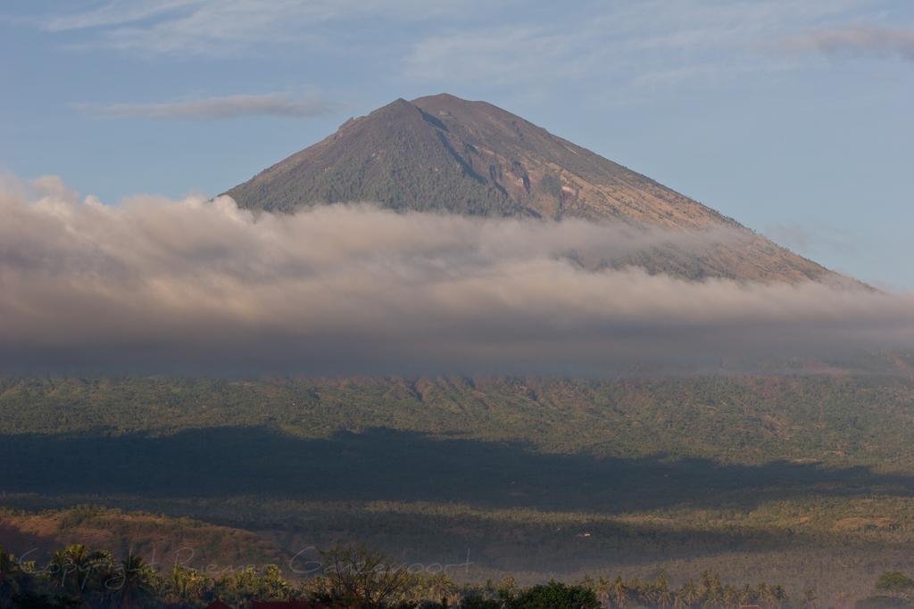 Alur Beach Homestay Амед Екстер'єр фото